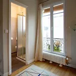 D'hote Parisienne Bed and Breakfast 4*